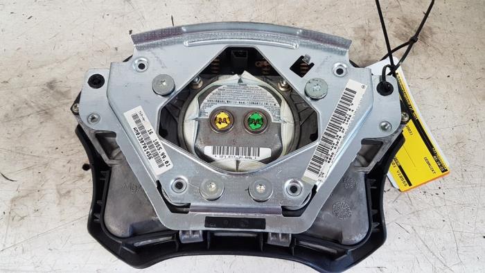 Left airbag (steering wheel) from a Mercedes-Benz C (W203) 1.8 C-180K 16V 2003