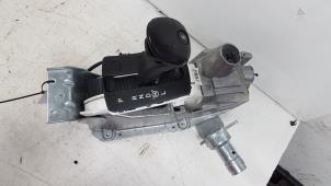 Used Automatic gear selector Saab 9-5 Estate (YS3E) 2.0t 16V Price on request offered by Autodemontagebedrijf Smit