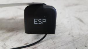 Usados Interruptor ESP Saab 9-5 Estate (YS3E) 2.0t 16V Precio € 10,00 Norma de margen ofrecido por Autodemontagebedrijf Smit
