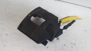 Used Front brake calliper, right Ford Fiesta 5 (JD/JH) 1.3 Price € 10,00 Margin scheme offered by Autodemontagebedrijf Smit