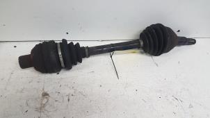 Used Front drive shaft, right Opel Vectra C Caravan 2.2 DIG 16V Price € 20,00 Margin scheme offered by Autodemontagebedrijf Smit