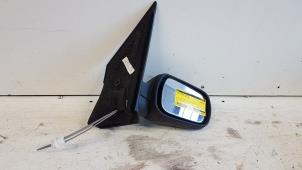 Used Wing mirror, right Ford Fiesta 5 (JD/JH) 1.3 Price € 25,00 Margin scheme offered by Autodemontagebedrijf Smit