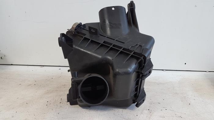Begagnade Luftfilterhus Mitsubishi Grandis (NA) 2.4 16V MIVEC Pris € 20,00 Marginaltabell erbjuds av Autodemontagebedrijf Smit