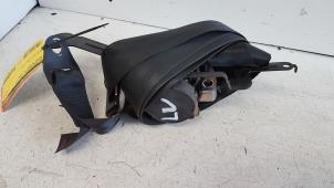 Usados Cinturón de seguridad izquierda delante Nissan Primera Wagon (W12) 1.8 16V Precio € 30,00 Norma de margen ofrecido por Autodemontagebedrijf Smit