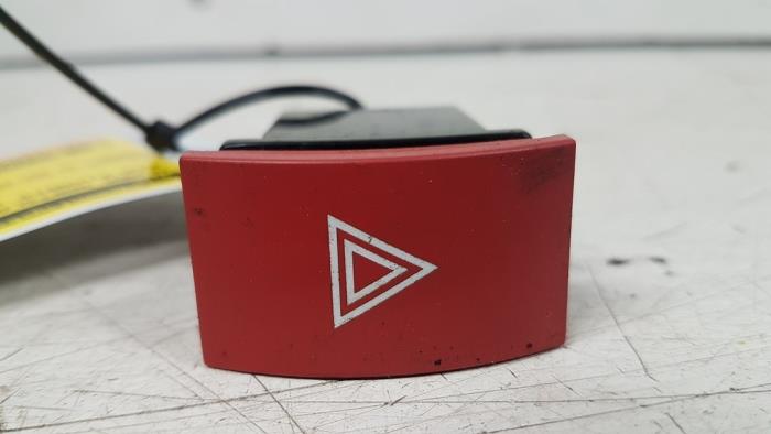 Usagé Alarme sensor pulsation Kia Picanto (BA) 1.1 12V Prix € 5,00 Règlement à la marge proposé par Autodemontagebedrijf Smit
