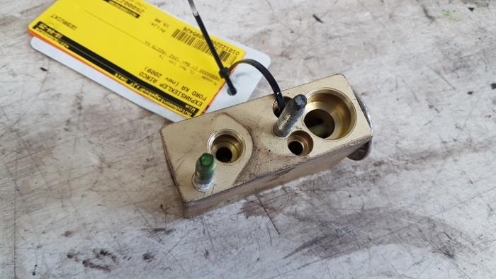 Gebrauchte Ausgleichventil Airco Ford Ka II 1.2 Preis € 15,00 Margenregelung angeboten von Autodemontagebedrijf Smit