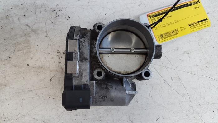 Usagé Boitier papillon Audi A6 (C6) 2.4 V6 24V Prix € 20,00 Règlement à la marge proposé par Autodemontagebedrijf Smit