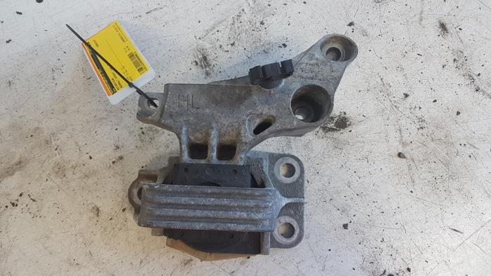 Gebrauchte Motorlager Renault Scénic III (JZ) 1.4 16V TCe 130 Preis € 25,00 Margenregelung angeboten von Autodemontagebedrijf Smit