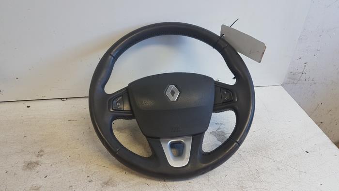 Używane Kierownica Renault Scénic III (JZ) 1.4 16V TCe 130 Cena € 45,00 Procedura marży oferowane przez Autodemontagebedrijf Smit