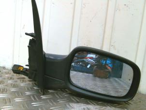 Used Wing mirror, right Renault Megane Price € 30,00 Margin scheme offered by Autodemontagebedrijf Smit