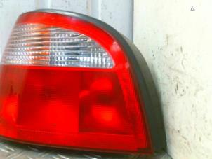 Used Taillight, left Renault Megane (BA/SA) 1.8 16V Price € 25,00 Margin scheme offered by Autodemontagebedrijf Smit