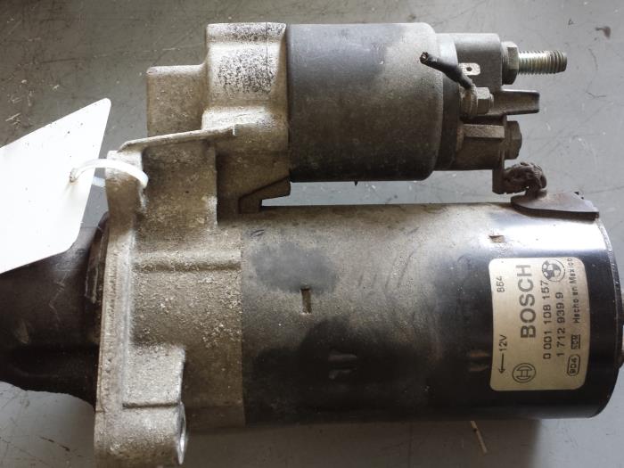 Begagnade Startmotor BMW Z3 Roadster (E36/7) 1.8 Pris € 15,00 Marginaltabell erbjuds av Autodemontagebedrijf Smit