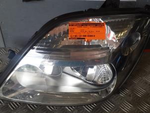 Used Headlight, left Renault Scénic I (JA) 1.4 16V Price € 30,00 Margin scheme offered by Autodemontagebedrijf Smit