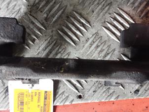 Used Front brake calliperholder, right BMW 3 serie (E36/2) 316i Price on request offered by Autodemontagebedrijf Smit