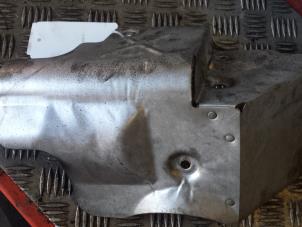 Used Exhaust heat shield Jaguar X-type 2.0 D 16V Price on request offered by Autodemontagebedrijf Smit