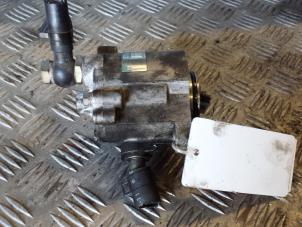 Used Oil pump Toyota Corolla (E12) 2.0 D-4D 16V 110 Price on request offered by Autodemontagebedrijf Smit