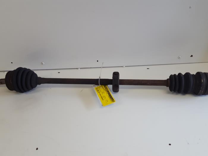 Front drive shaft, right from a Opel Astra F (53/54/58/59) 1.6i 1997