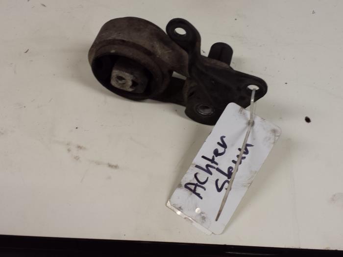 Usagé Support moteur Ford Fiesta 5 (JD/JH) 1.25 16V Prix € 10,00 Règlement à la marge proposé par Autodemontagebedrijf Smit