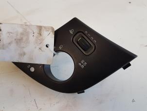Usados Interruptor faro lhv Mercedes A (W168) 1.4 A-140 Precio € 10,00 Norma de margen ofrecido por Autodemontagebedrijf Smit