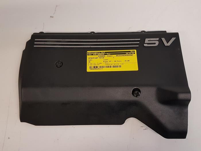 Gebrauchte Abdeckblech Motor Audi A6 (C5) 2.4 V6 30V Preis € 15,00 Margenregelung angeboten von Autodemontagebedrijf Smit