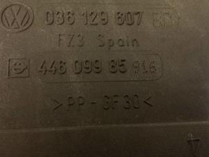 Abdeckblech Motor van een Skoda Fabia (6Y2) 1.4i 16V 2002