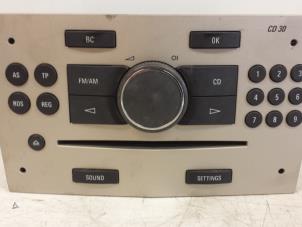Used Radio CD player Opel Astra H (L48) 1.6 16V Price € 70,00 Margin scheme offered by Autodemontagebedrijf Smit