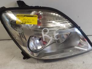 Used Headlight, right Renault Scénic I (JA) 2.0 16V Price € 30,00 Margin scheme offered by Autodemontagebedrijf Smit