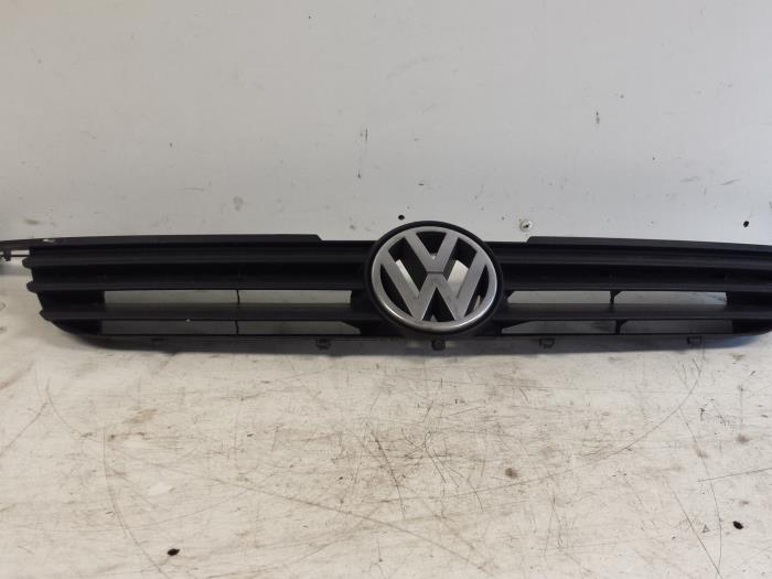 Grille from a Volkswagen Lupo (6X1) 1.7 SDi 60 1999