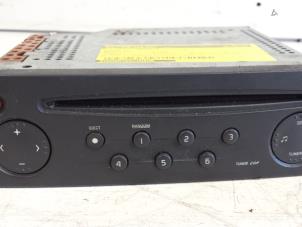 Used Radio CD player Renault Clio II Societe (SB) 1.5 dCi 65 Price € 35,00 Margin scheme offered by Autodemontagebedrijf Smit