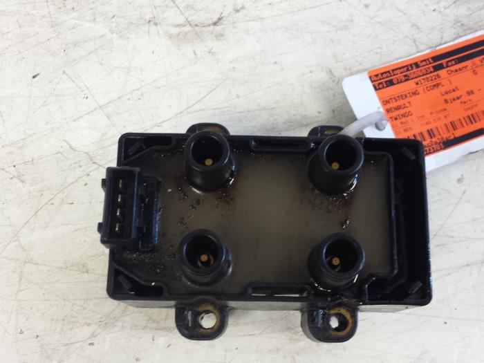 Used Ignition system (complete) Renault Twingo (C06) 1.2 Price € 35,00 Margin scheme offered by Autodemontagebedrijf Smit