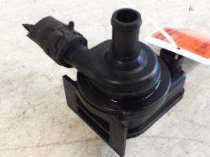Used Electric heater valve Toyota Prius (NHW11L) 1.5 16V Price on request offered by Autodemontagebedrijf Smit