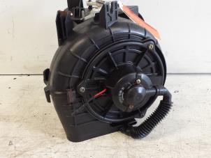 Usados Motor de ventilador de calefactor Suzuki Swift (SF310/413) 1.0i Precio de solicitud ofrecido por Autodemontagebedrijf Smit