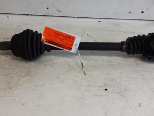 Used Front drive shaft, left Audi A3 (8L1) 1.6 Price € 30,00 Margin scheme offered by Autodemontagebedrijf Smit