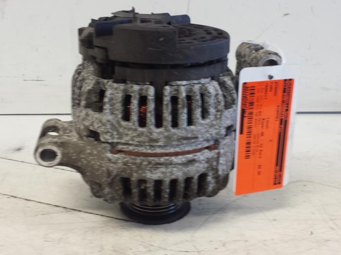 Begagnade Dynamo Ford Transit 2.0 TDdi 16V Pris € 25,00 Marginaltabell erbjuds av Autodemontagebedrijf Smit
