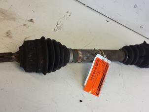 Used Front drive shaft, left Peugeot 206 (2A/C/H/J/S) 1.9 D Price € 30,00 Margin scheme offered by Autodemontagebedrijf Smit