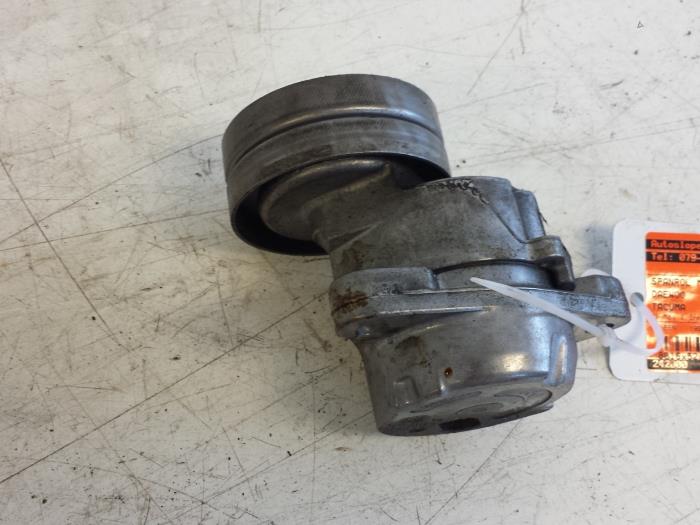 Usados Rodillo tensor correa múltiple Chevrolet Tacuma 2.0 16V Precio € 25,00 Norma de margen ofrecido por Autodemontagebedrijf Smit