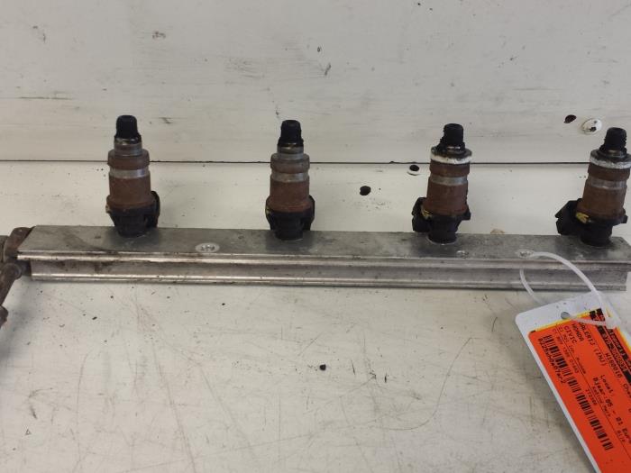 Usagé Système d'injection Honda Civic (EJ/EK) 1.4i 16V Prix € 35,00 Règlement à la marge proposé par Autodemontagebedrijf Smit