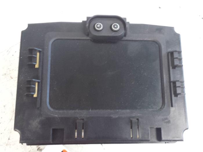 Begagnade Innerdisplay Opel Zafira (F75) 2.0 DTI 16V Pris € 35,00 Marginaltabell erbjuds av Autodemontagebedrijf Smit