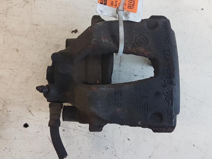 Gebrauchte Bremszange rechts vorne Alfa Romeo 147 (937) 1.6 HP Twin Spark 16V Preis € 15,00 Margenregelung angeboten von Autodemontagebedrijf Smit