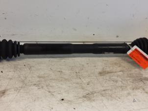 Used Front drive shaft, right Audi A3 (8L1) 1.6 Price € 30,00 Margin scheme offered by Autodemontagebedrijf Smit