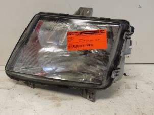 Used Headlight, left Mercedes Vito (638.0) 2.3 110D Price € 25,00 Margin scheme offered by Autodemontagebedrijf Smit