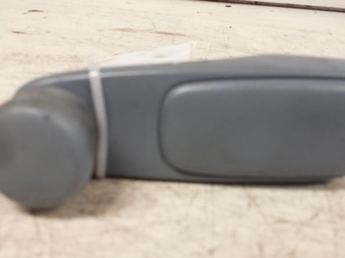 Usados Manivela de ventanilla Citroen C3 (FC/FL/FT) 1.4 Precio € 10,00 Norma de margen ofrecido por Autodemontagebedrijf Smit