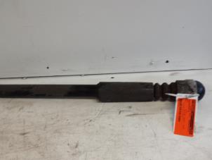 Used Rear shock absorber rod, right Skoda Fabia (6Y2) 1.4i Price € 20,00 Margin scheme offered by Autodemontagebedrijf Smit
