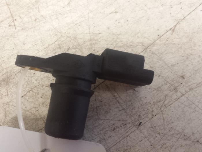 Begagnade Kamaxelsensor Nissan Kubistar (F10) 1.5 dCi 60 Pris € 15,00 Marginaltabell erbjuds av Autodemontagebedrijf Smit