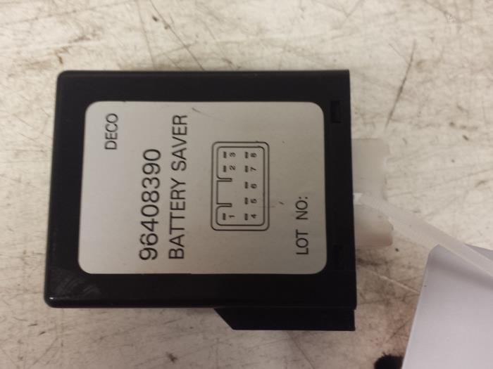 Używane Przekaznik Chevrolet Kalos (SF48) 1.4 Cena € 10,00 Procedura marży oferowane przez Autodemontagebedrijf Smit