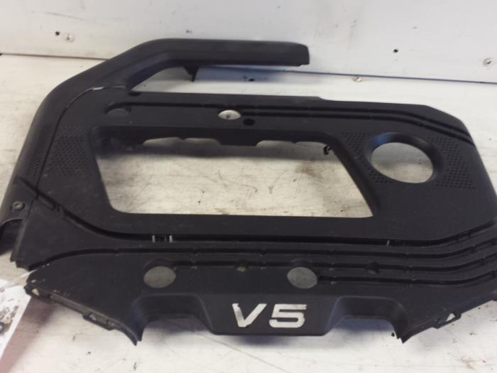Gebrauchte Abdeckblech Motor Volkswagen Golf IV (1J1) 2.3 V5 GTI Preis € 25,00 Margenregelung angeboten von Autodemontagebedrijf Smit