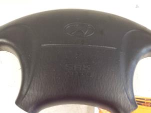 Used Left airbag (steering wheel) Hyundai Coupe 2.0i 16V Price € 30,00 Margin scheme offered by Autodemontagebedrijf Smit