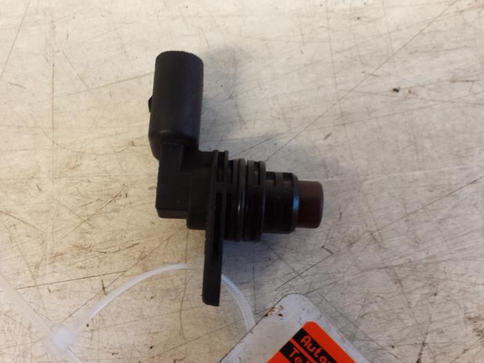 Begagnade Kamaxelsensor Volkswagen Polo III (6N2) 1.4 Pris € 20,00 Marginaltabell erbjuds av Autodemontagebedrijf Smit