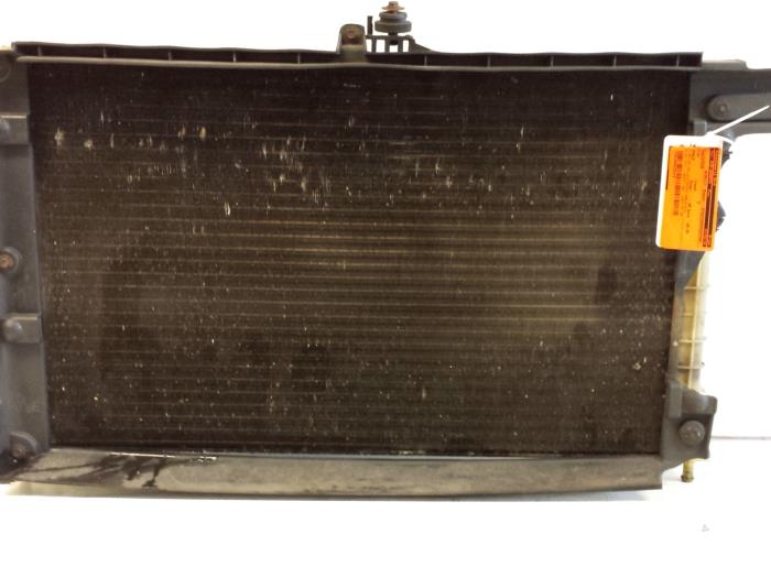 Usagé Radiateur Fiat Doblo Cargo (223) 1.9 D Prix € 50,00 Règlement à la marge proposé par Autodemontagebedrijf Smit