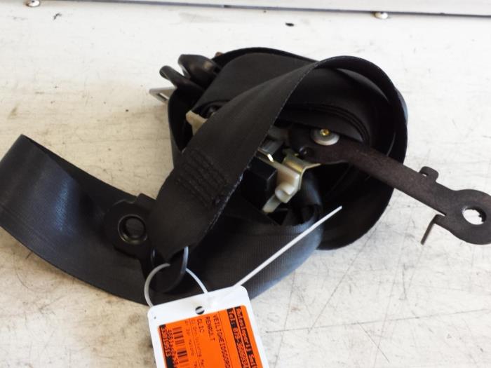 Front seatbelt, left from a Renault Clio 2004